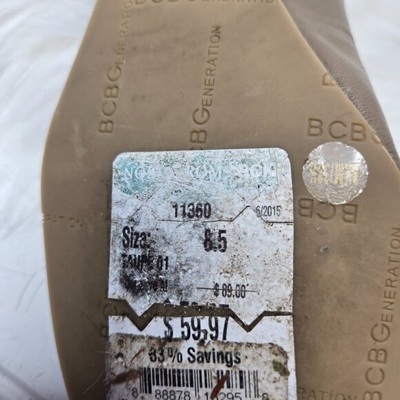 BCBGeneration Women's Beige TEGAN Wedge Pump Shoes Size 8.5 BCBG Slip-On Comfort - Picture 9 of 9